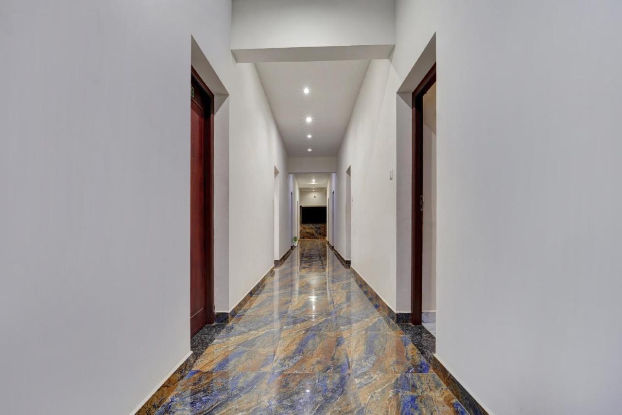 Flagship Sri Kamatchi Hotel & Rooms Мадурай Екстериор снимка