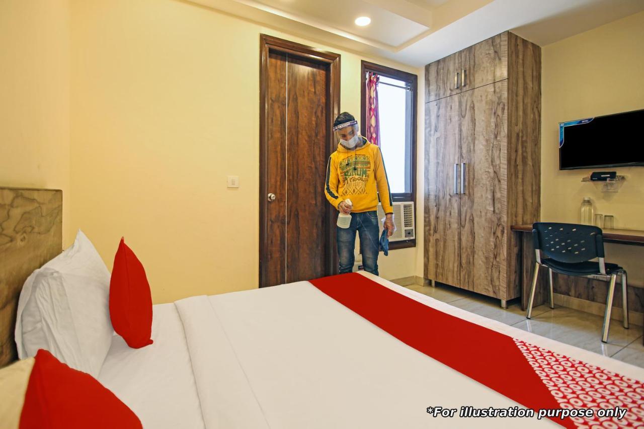 Flagship Sri Kamatchi Hotel & Rooms Мадурай Екстериор снимка