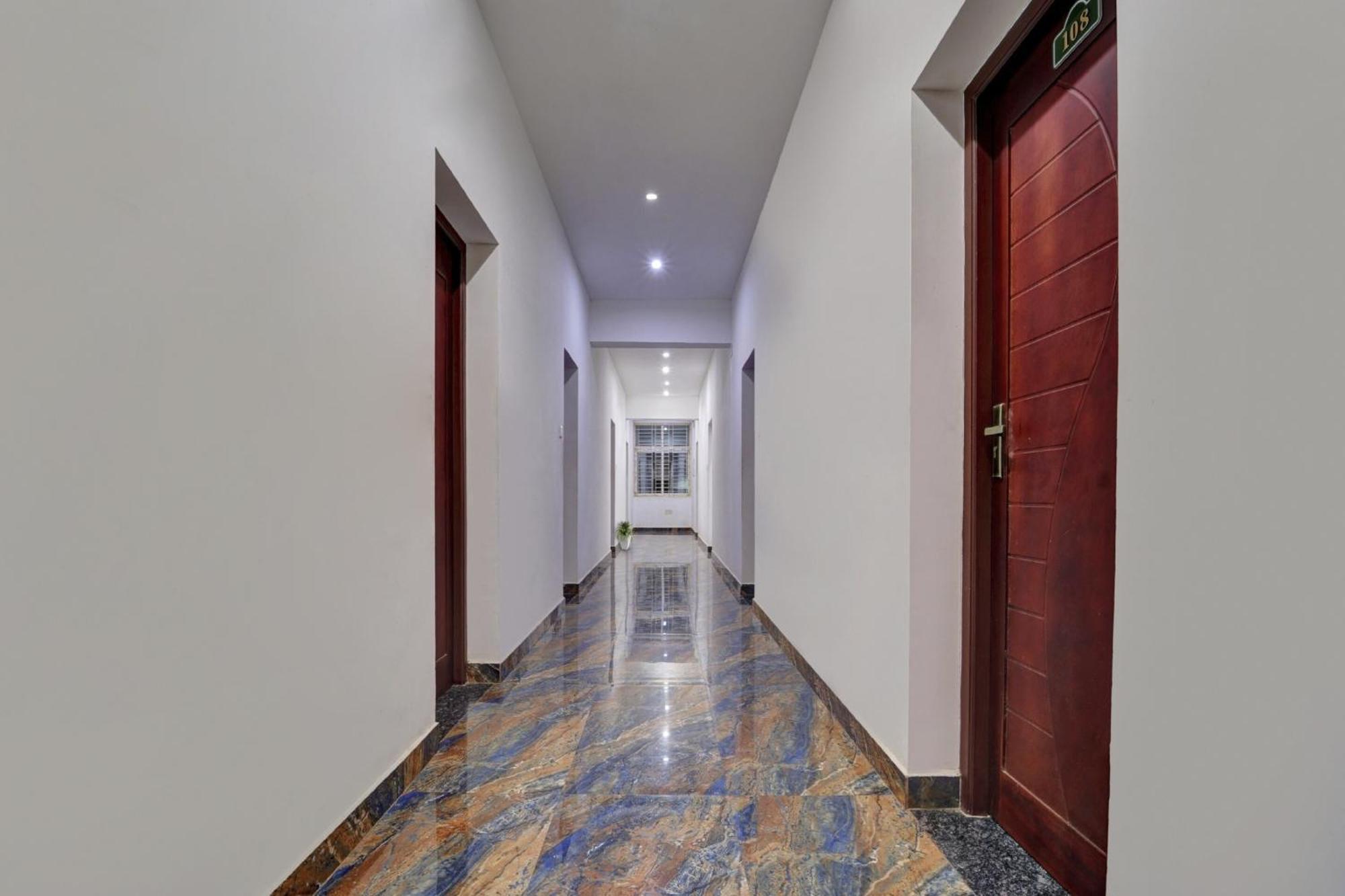 Flagship Sri Kamatchi Hotel & Rooms Мадурай Екстериор снимка